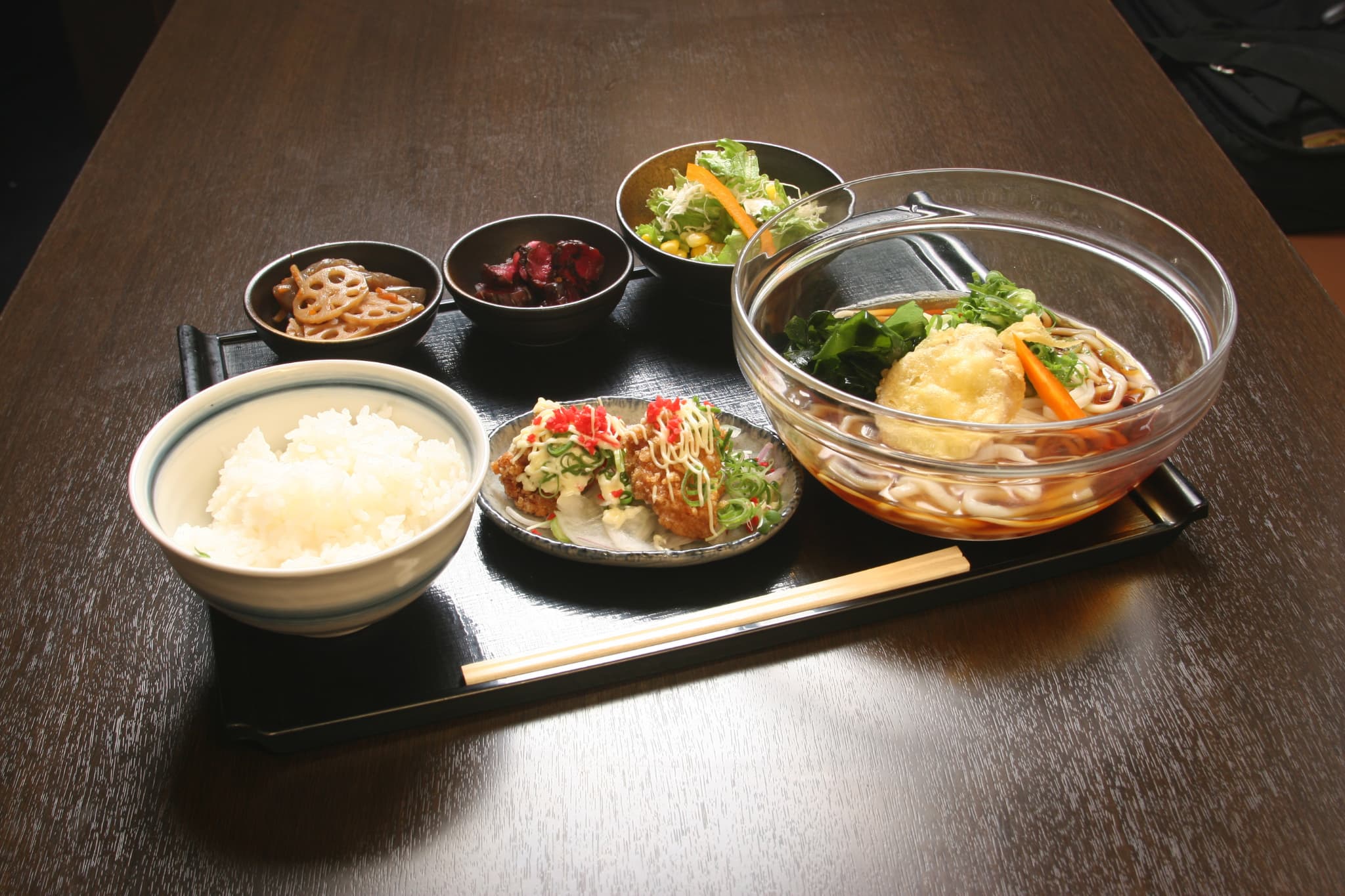 冷しうどん定食
